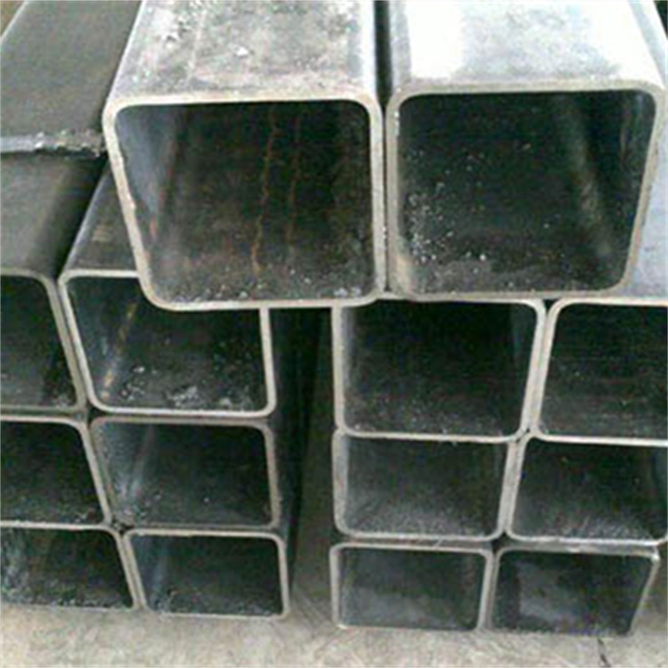 大口径方管